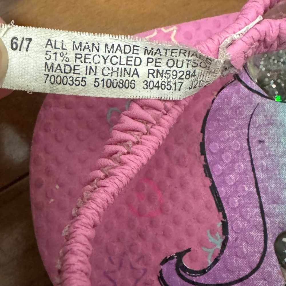 Pink Unicorn Kids Sandals - Picture 8 of 8